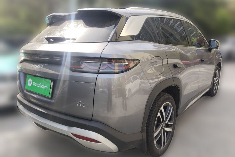 Used BYD Song L DM-i 2024 112 km Leading Edition Rear Right 45 Deg