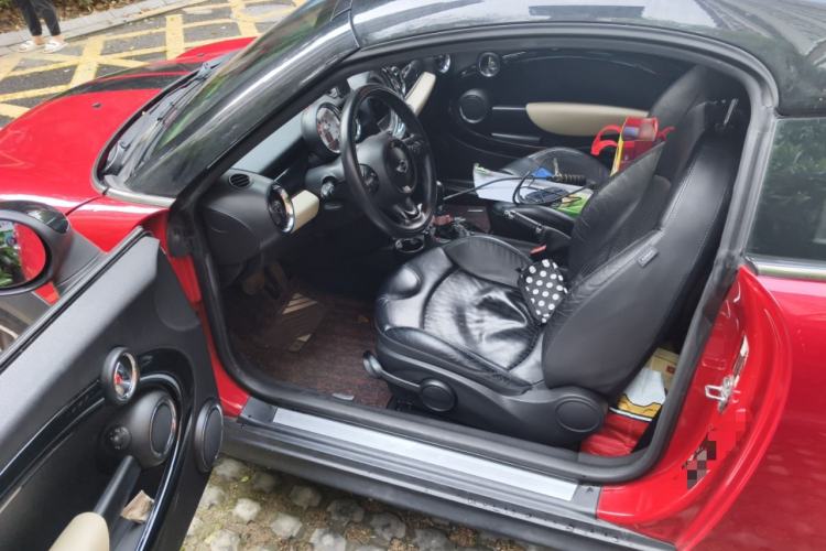 Used MINI Coupe 2012 1.6L COOPER Driver Seat