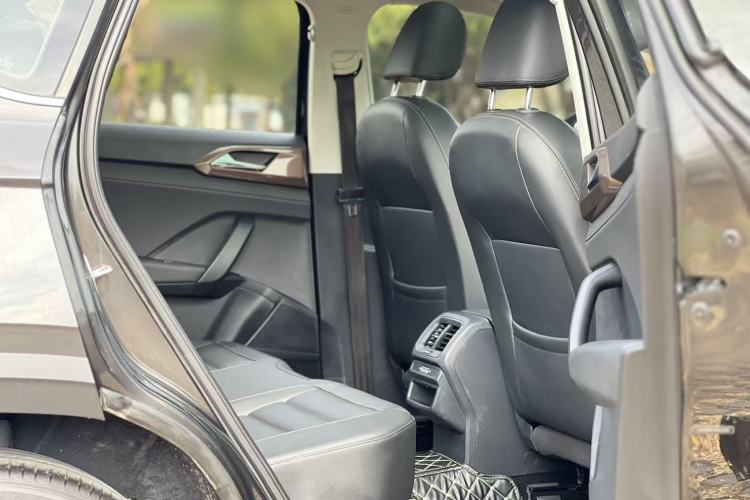 Used Volkswagen Tharu 2019 280TSI Two-Wheel Drive Luxury Version China VI Standard