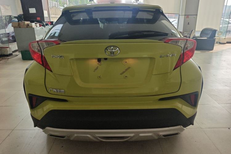 Used Toyota C-HR 2018 2.0L Coolway Leading Edition China V Standard
