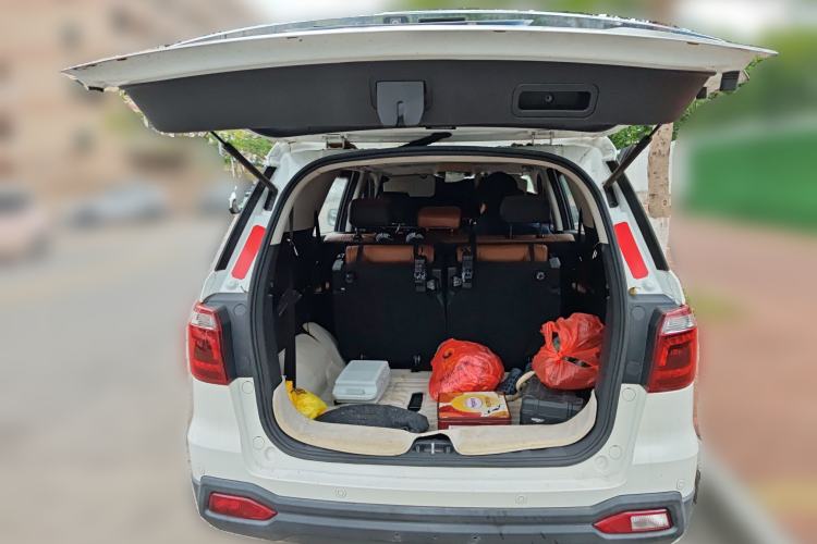 Used CHANGAN OSHAN CX70 2016 1.6L Manual Luxury Model Trunk