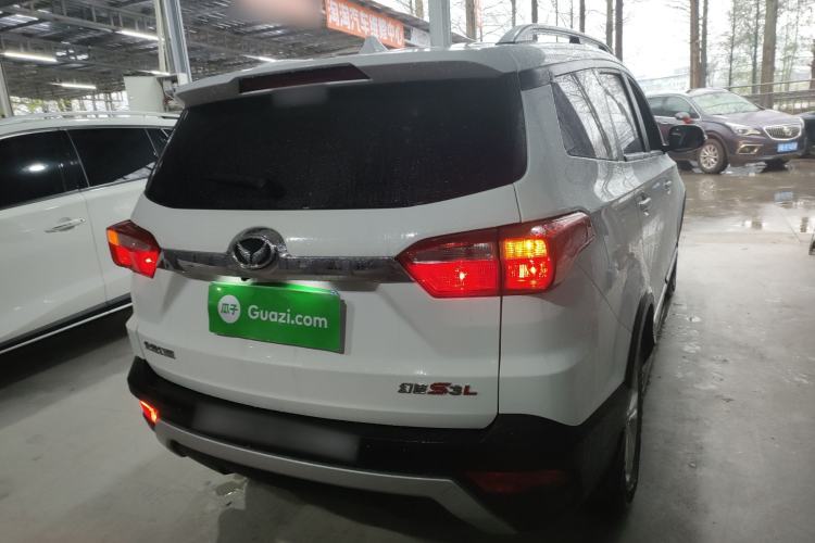 Used HYOSOW S3 2016 S3L 1.5L Manual Prestige Edition Rear Right 45 Deg