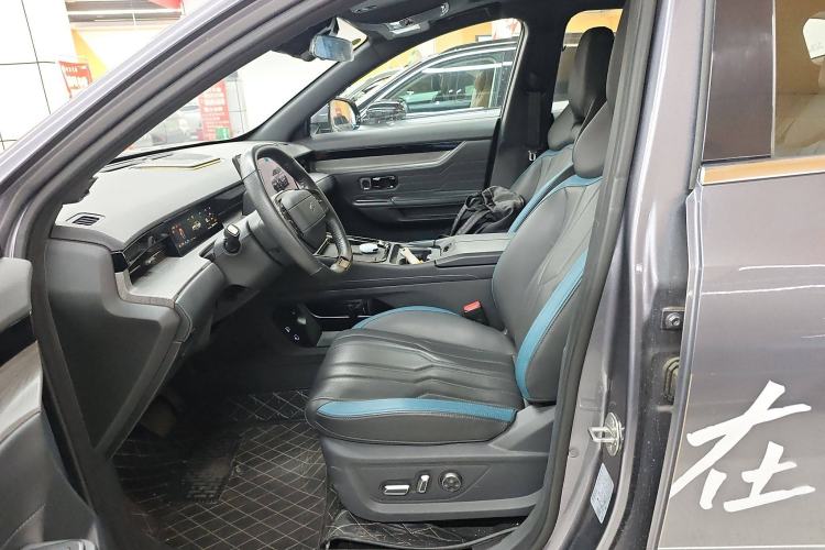 Used JETOUR Shanhai L6 2024 1.5TD DHT ULTRA