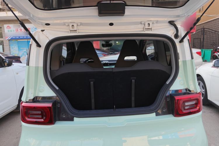 Used Wuling Hongguang MINIEV 2022 Macaron Premium Model – Lithium Iron Phosphate
