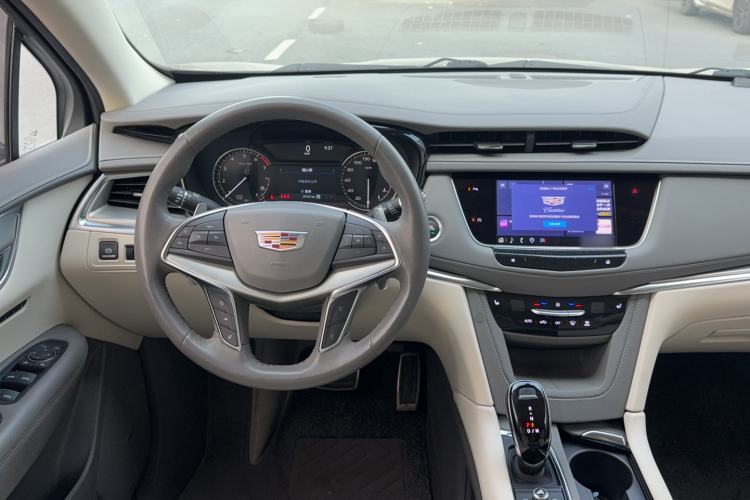 Used Cadillac XT5 2022 2.0T Four-Wheel Drive Luxury Version (Hummingbird Edition)
