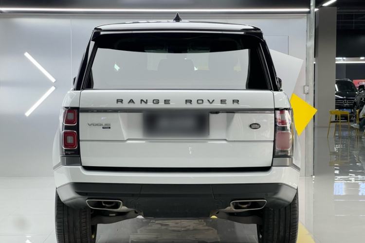 Used Land Rover Range 2021 3.0 L6 Century Extended Classic Edition Exterior 4