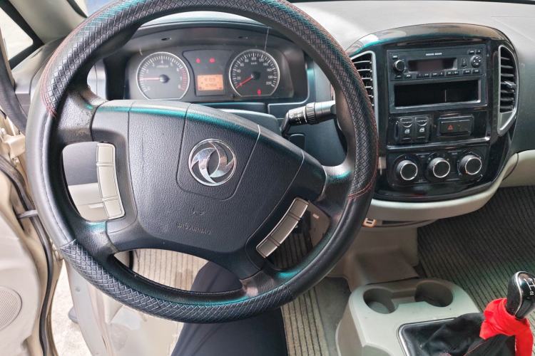 Used FORTHING Lingzhi 2017 M3L 1.6L 7-Seater Comfort Model
