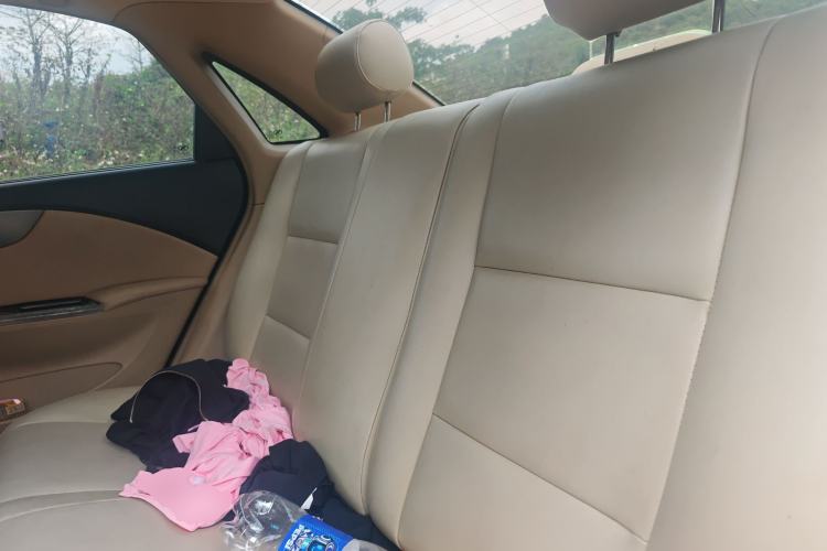 Used Buick Excelle 2011 1.6 LE-AT