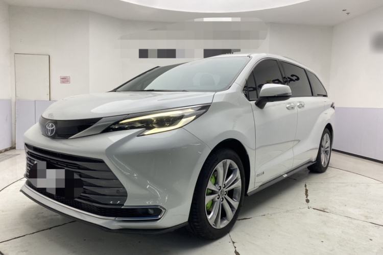 Used Toyota Sienna 2021 2.5L Hybrid Ultimate Edition