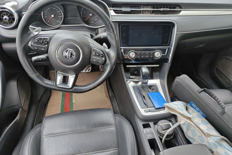 Used MG 6 2019 20T Automatic Sport Edition Center Console