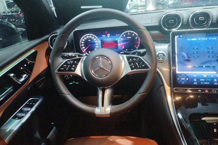 Used Mercedes-Benz GLC 2024 GLC 260 L 4MATIC Dynamic Edition 5-seater Steering Wheel