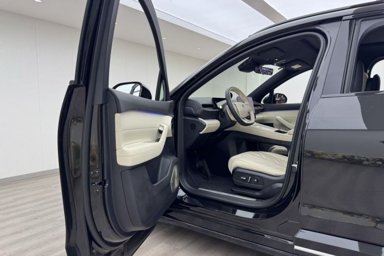 Used Nio ES6 2025 75 kWh Driver Seat