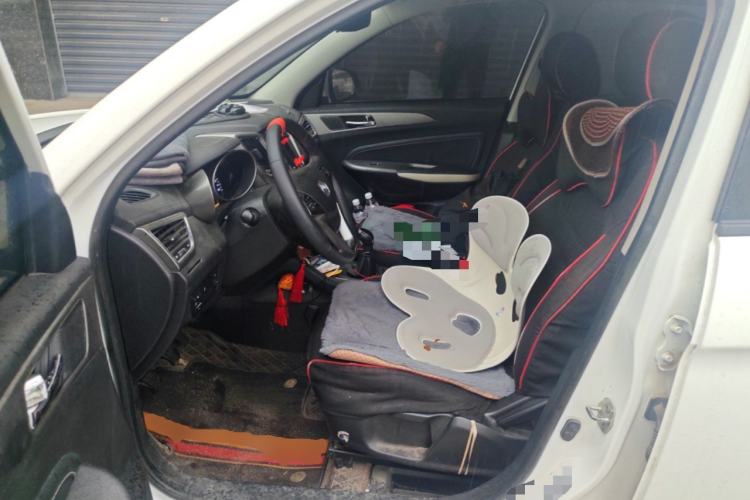 Used Changan CS35 2017 1.6L Manual Luxury Model
