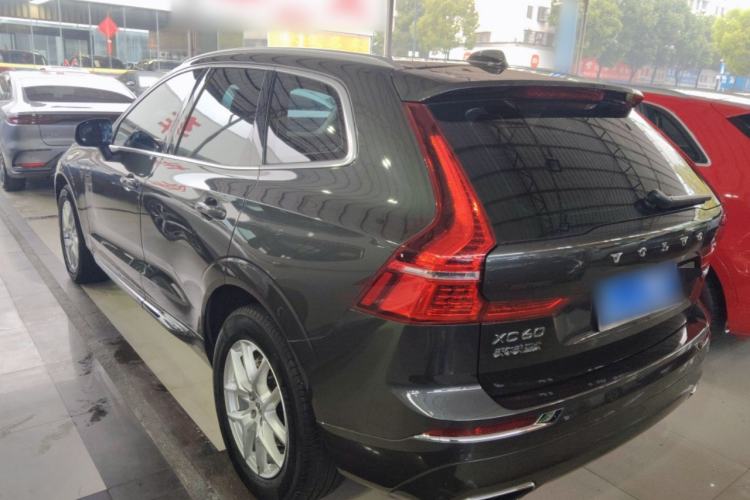 Used Volvo XC60 2019 T5 4x4 Smart Edition China VI Standard
