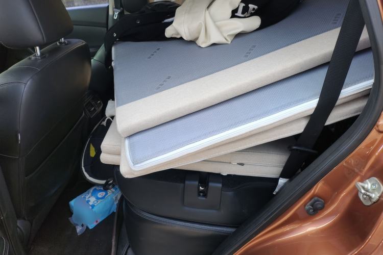 Used Nissan X-Trail 2015 2.0L CVT Comfort MAX Edition 2WD Left Rear Seat