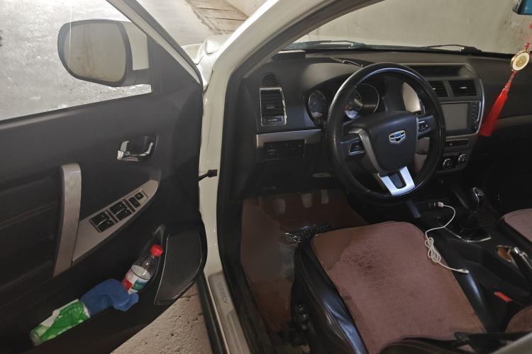 Used Geely Auto GX7 2015 Classic Edition 1.8L Manual Elite Model China V Standard