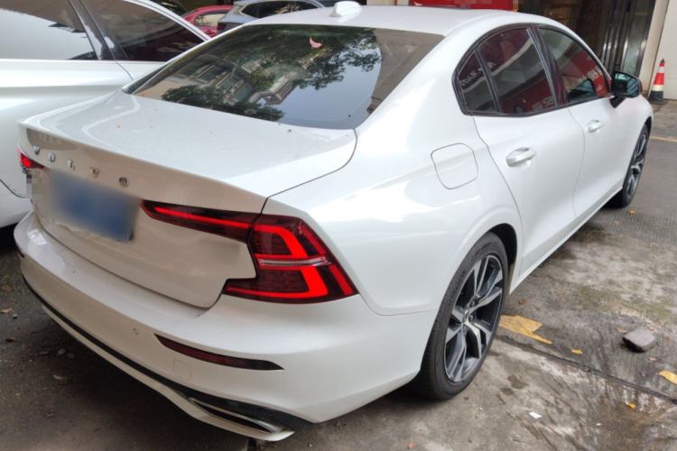 Used Volvo S60 2020 T5 Zhiya Sport Edition