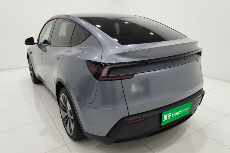 Used Tesla Model Y 2025 Rear-Wheel-Drive Version