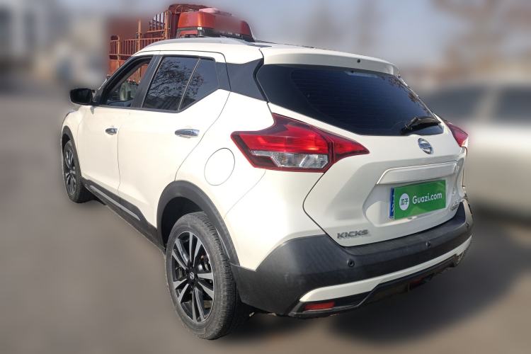 Used Nissan Kicks 2020 1.5L XV CVT Smart Connect Luxury Edition