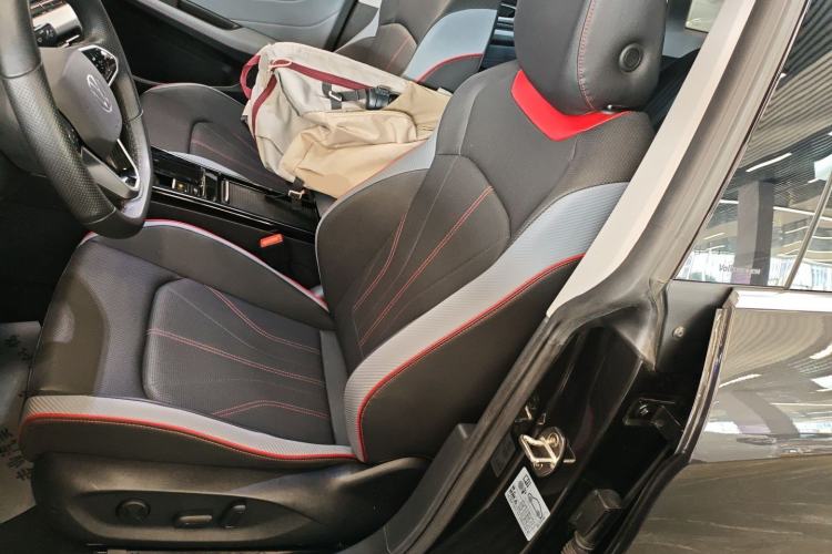 Used Volkswagen Lamando 2023 Lavida L 280TSI DSG Cool & Spicy Edition