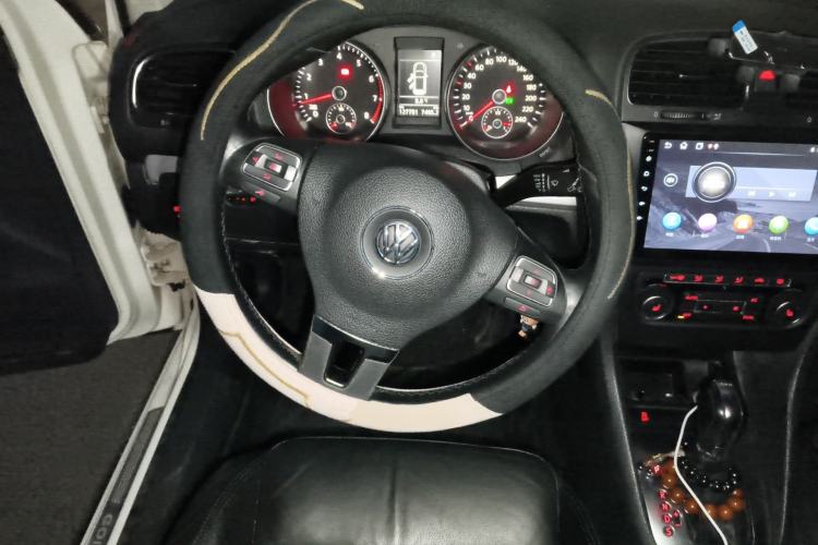 Used Volkswagen Golf 2012 1.4TSI Automatic Luxury Edition Steering Wheel