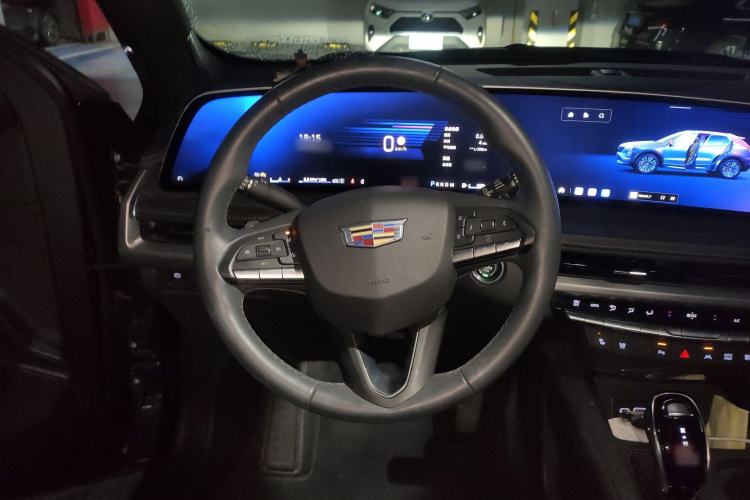 Used Cadillac XT4 2023 28T Two-Wheel Drive Prestige Version
