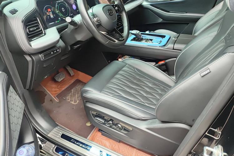 Used GAC Trumpchi GS8 2022 Double-Energy Series 2.0TM Four-Wheel Drive Premium Edition (7 Seats)
