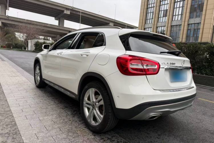 Used Mercedes-Benz GLA 2016 GLA 200 Fashion Model