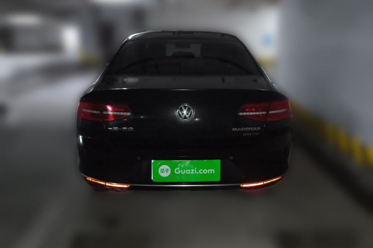 Used Volkswagen Magotan 2018 330TSI DSG Advanced Model Rear