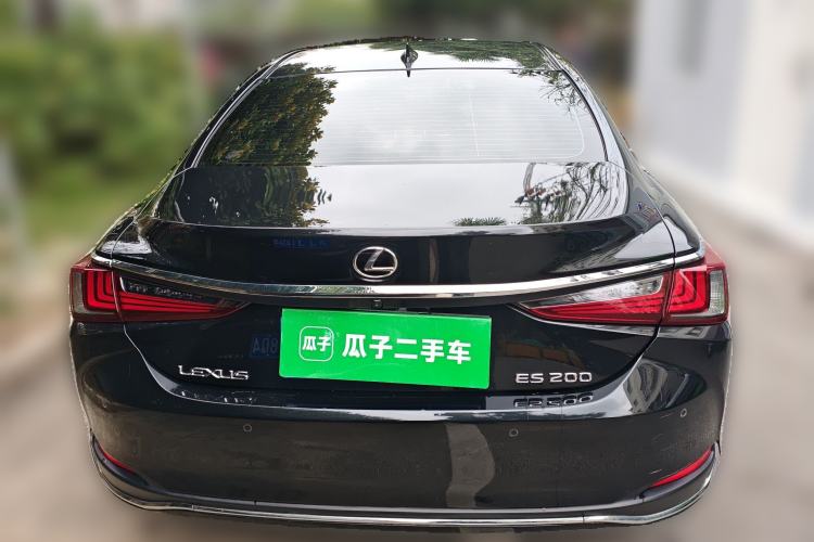 Used Lexus ES 2020 200 Excellence Edition
