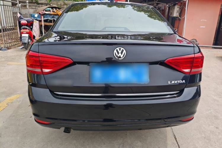 Used Volkswagen Lavida 2015 1.6L Automatic Comfort Edition Rear