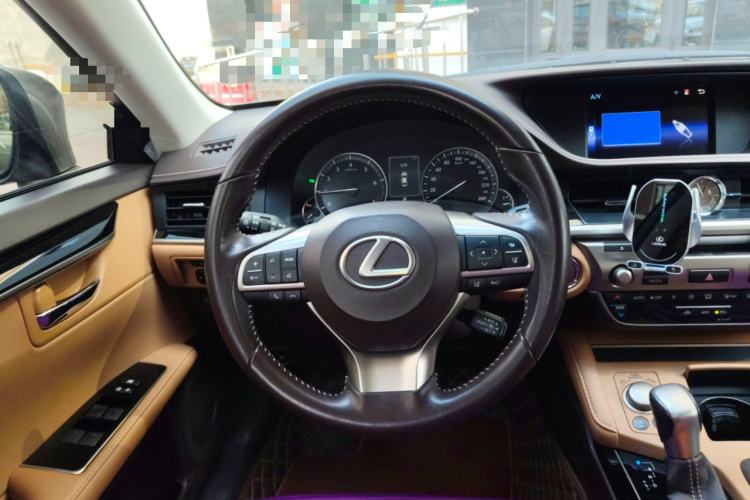 Used Lexus ES 2015 200 Comfort Edition Steering Wheel