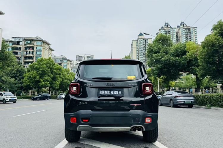 Used Jeep Renegade 2017 180TS Automatic All-Wheel Drive Versatile Edition
