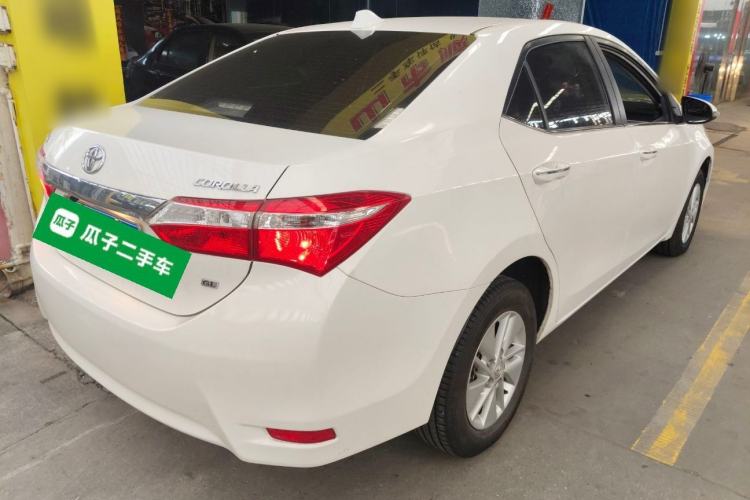 Used Toyota Corolla 2014 1.6L CVT GL Rear Right 45 Deg