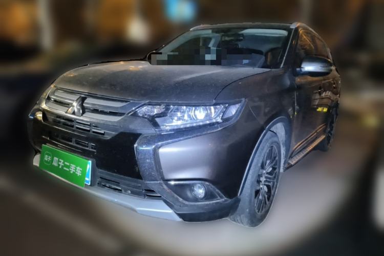 Used Mitsubishi Outlander 2018 2.0L Two-Wheel Drive Glory Edition 5 Seats