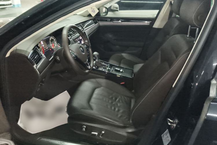 Used Volkswagen Phideon 2021 380TSI Luxury Edition