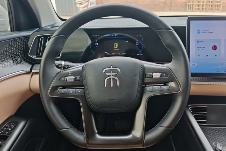 Used BYD Song Pro New Energy 2025 Second-Generation DM-i 75KM Leading Edition Interior 2