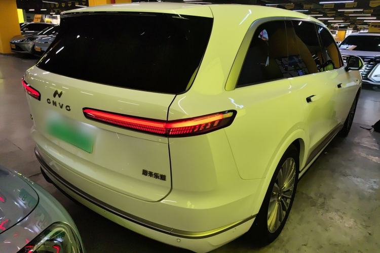 Used ONVO Luxeed L90 2025 Model—Max Six-Seater Version Rear Right 45 Deg