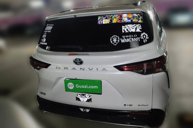 Used Toyota Granvia 2024 2.5L Hybrid Prestige PLUS Four-Wheel Drive Version
