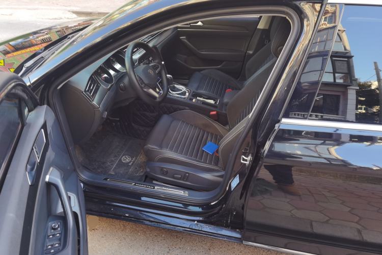 Used Volkswagen Magotan 2020 330TSI DSG Leading Model
