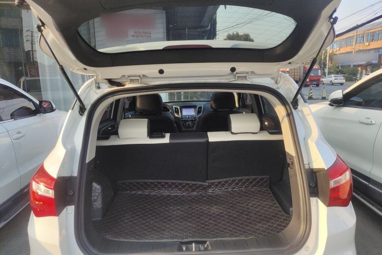 Used Oshan COS5 2019 1.6L Automatic Classic Model China VI Standard