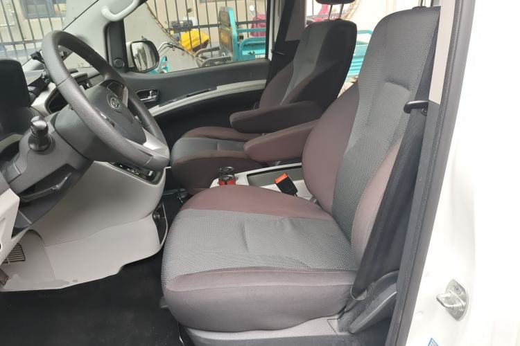 Used JAC Refine M4 2022 2.0 TGDI Automatic Business Edition
