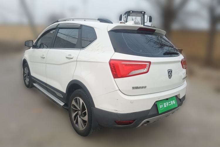 Used Baojun 560 2016 1.8L iAMT Luxury Model