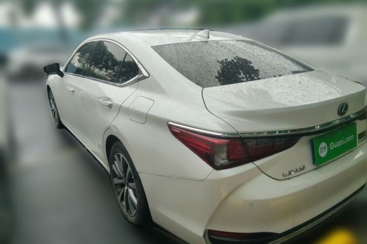 Used Lexus ES 2020 200 Excellence Edition