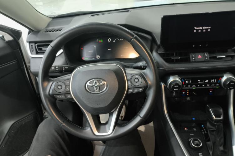 Used Toyota Wildlander 2023 Dual-Motor 2.5L E-CVT Four-Wheel Drive Prestige Edition