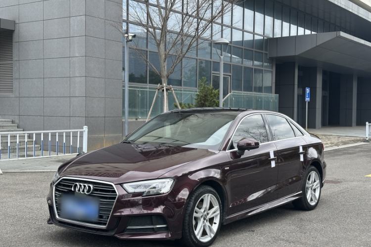 Used Audi A3 2019 Limousine 35 TFSI Fashion Edition China V standard
