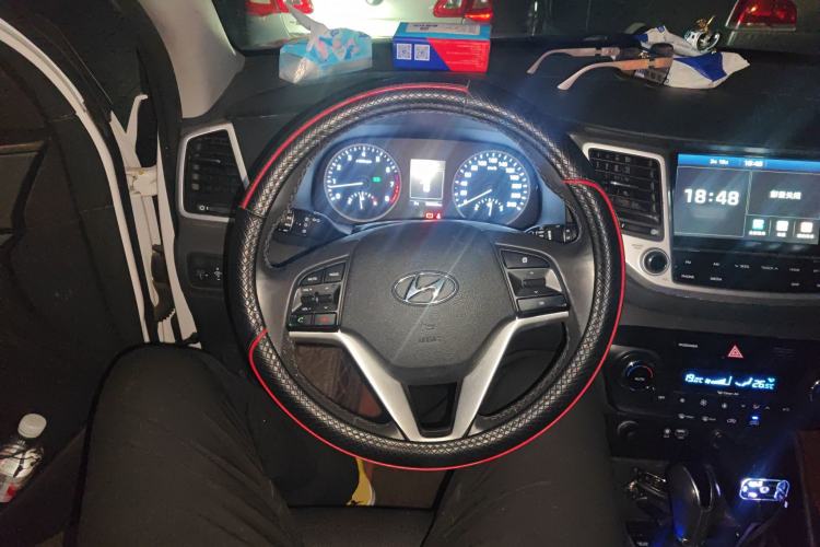 Used Hyundai Tucson 2015 1.6T Dual-Clutch Two-Wheel-Drive Comfort Model