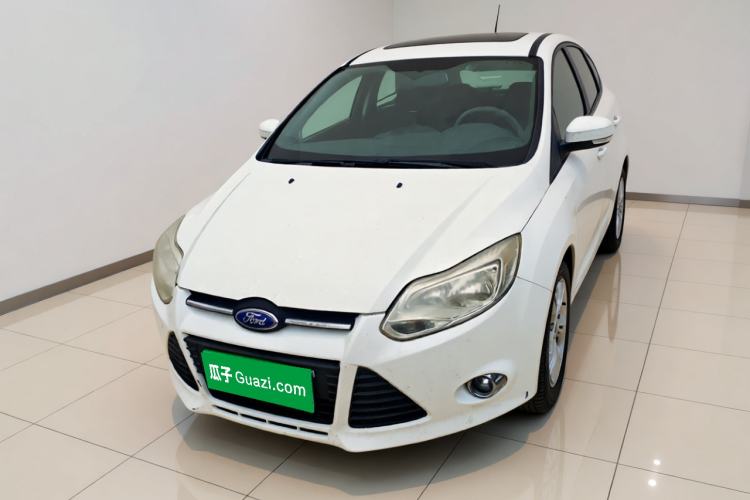 Used Ford Focus 2012 Hatchback 1.6L Automatic Fashion Edition Guazi used car, China used car export, Used car for sale, Used  cars, Cheapest cars for sale