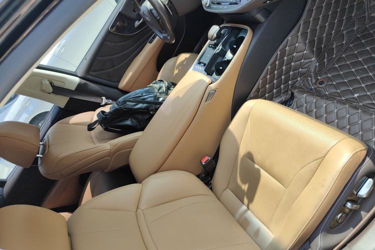 Used Lexus LS 2018 500h Excellence Edition China VI standard
