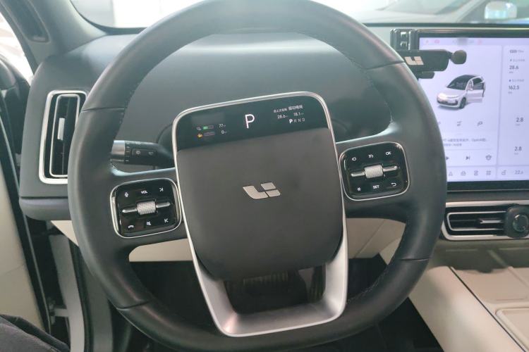 Used Li Auto L6 2024 Pro Model Steering Wheel